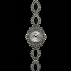 Raschel Watch
